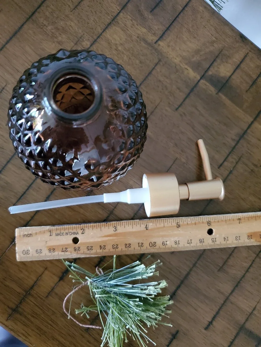 Amber Glass Pinecone Soap Dispenser Holiday Woodland Cabin Gold Pump Pine